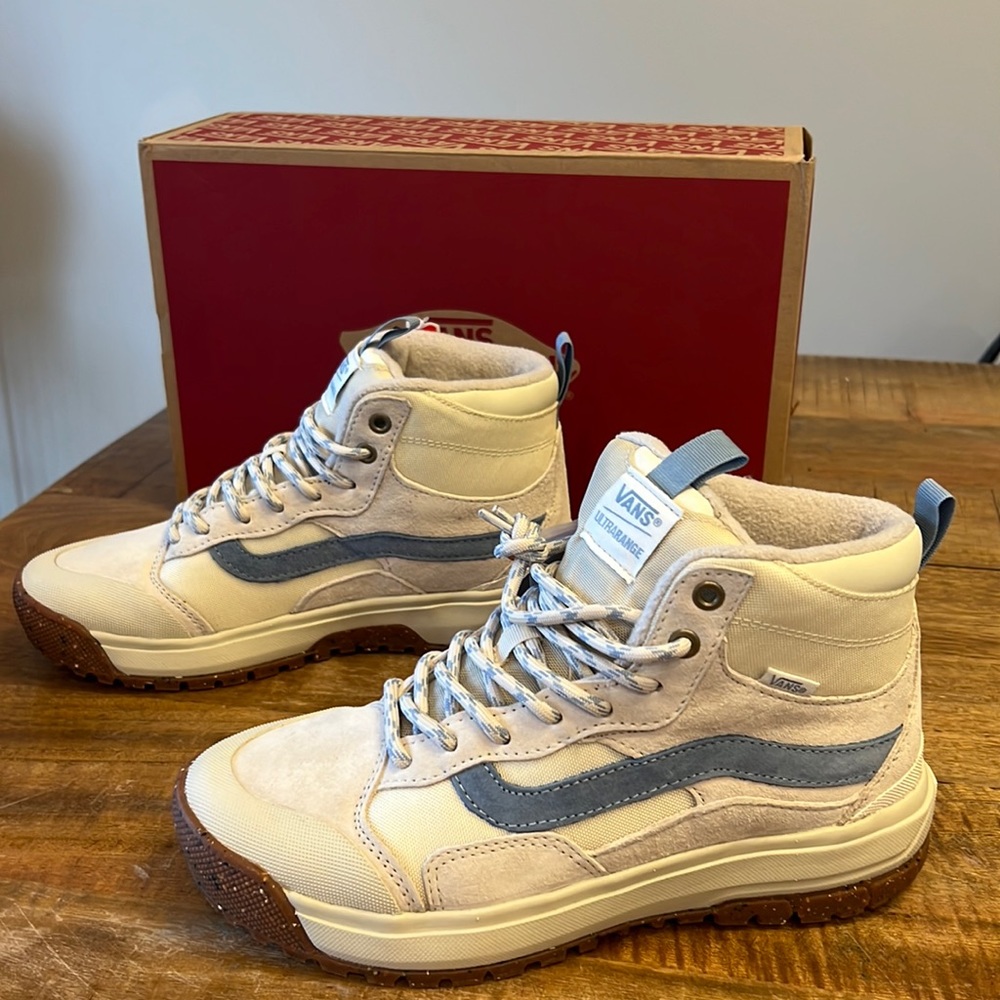 Vans Women’s Ultrarange Exo MTE